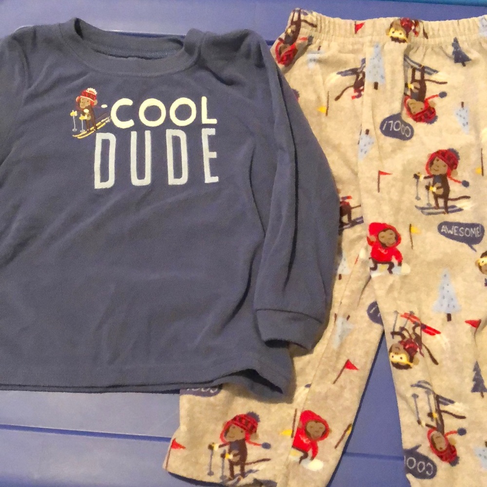 Carter’s Fleece Pajama Set